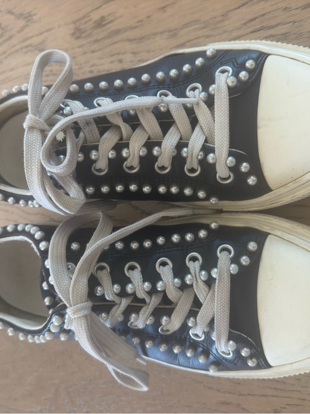 STUART WEITZMAN Ollie Mini Pearls  Embellished Low Top Sneakers Black - Picture 2 of 6